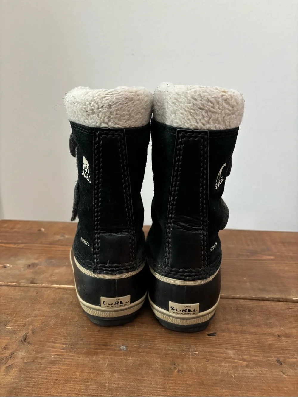 Sorel Kids Black Waterproof Winter Snow Boots Size 11